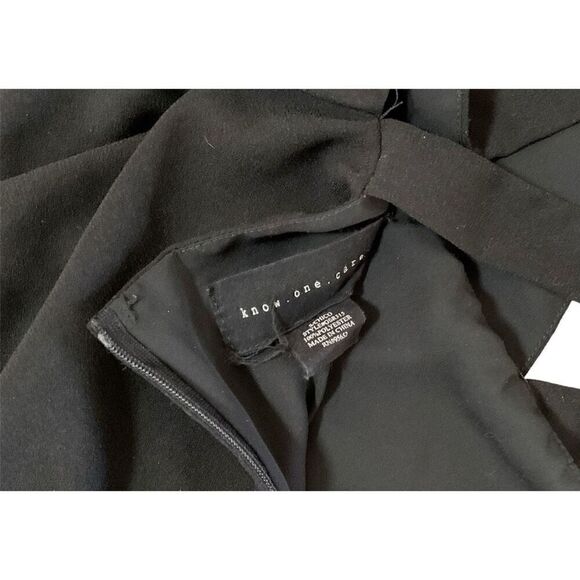 Know.One.Cares Cold Shoulder Black Romper L - Picture 3 of 4